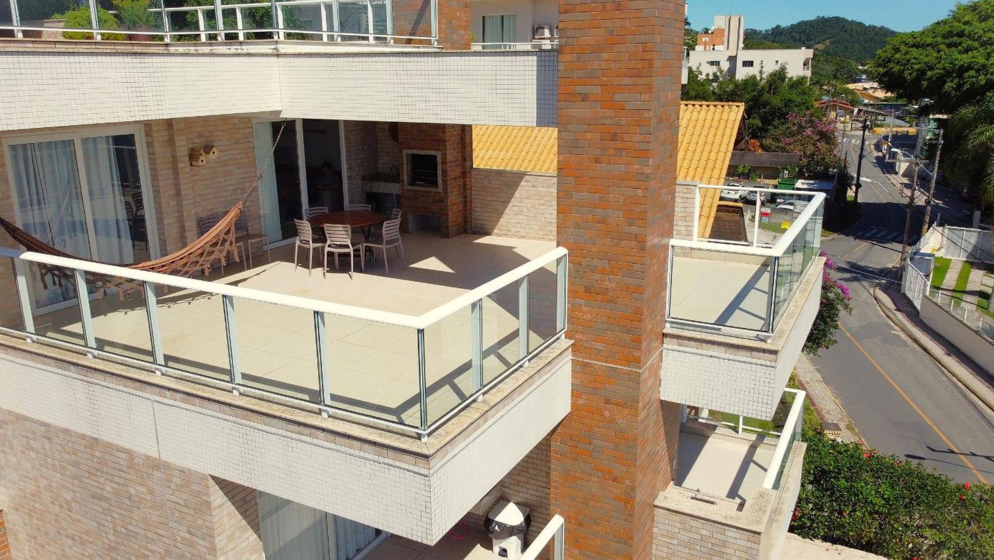 1083 - Apartamento Com Vista Para O Mar Em Bombinhas Exterior photo